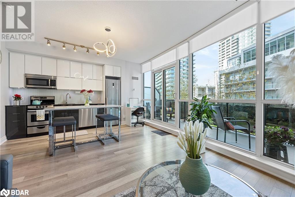 80 MARINE PARADE Drive Unit# 201, etobicoke, Ontario