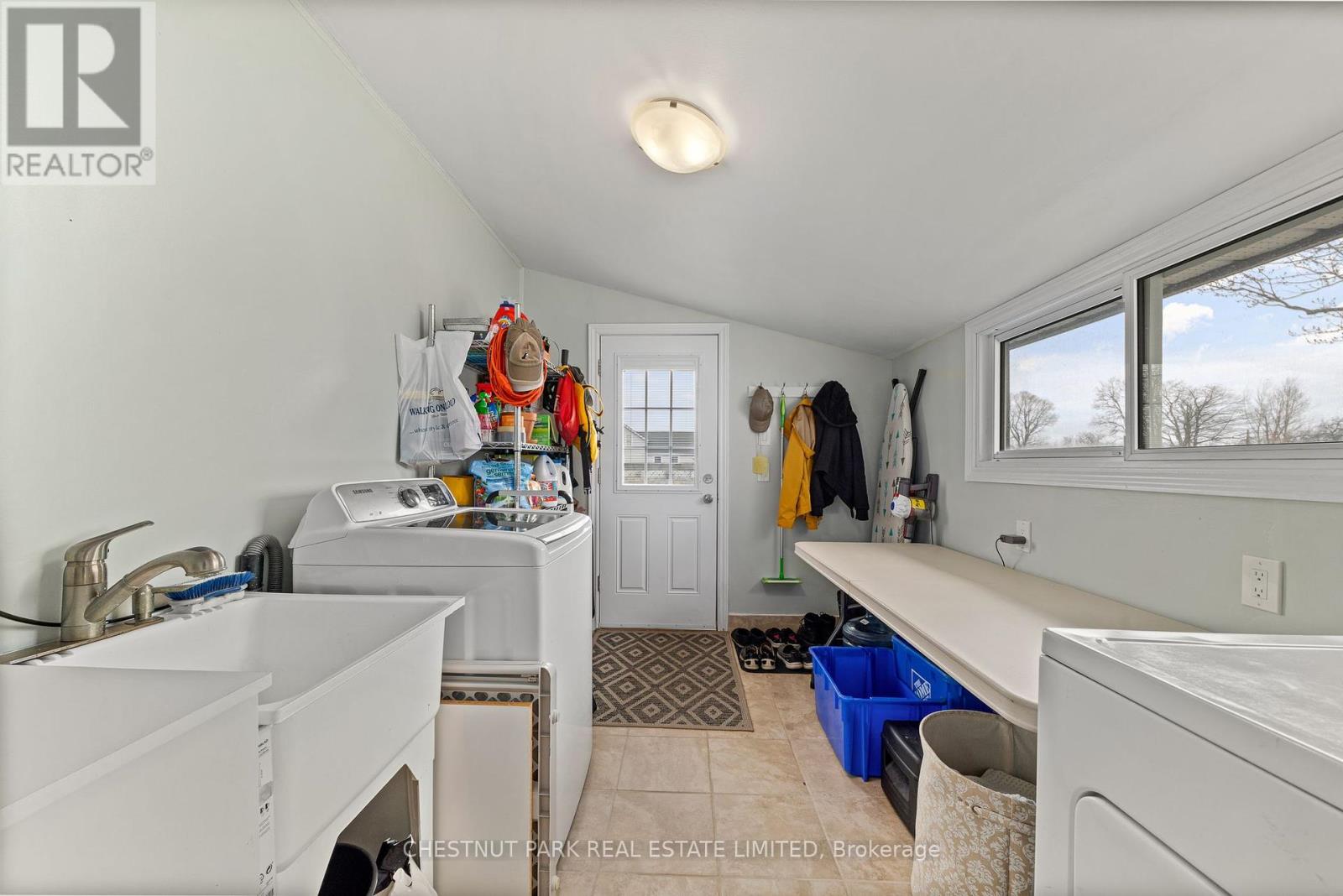 18617 Loyalist Parkway, Prince Edward County (Hillier), Ontario  K0K 2J0 - Photo 29 - X8422182