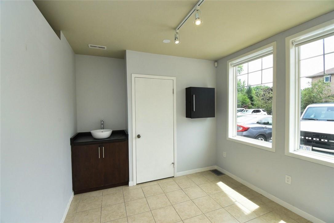 79 Rymal Road W, Unit #3, Hamilton, Ontario  L9B 1B5 - Photo 13 - H4199484