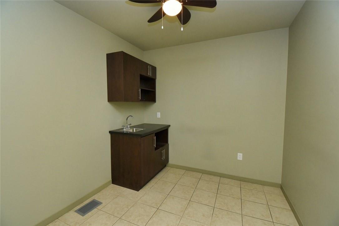 79 Rymal Road W, Unit #3, Hamilton, Ontario  L9B 1B5 - Photo 25 - H4199484