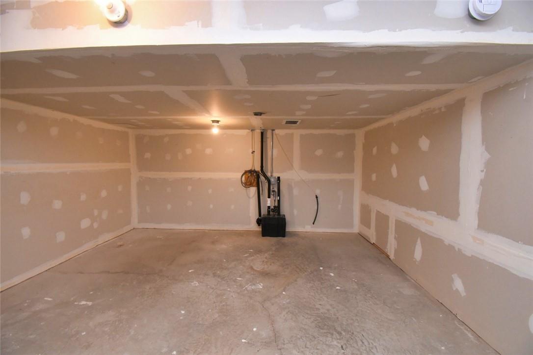 79 Rymal Road W, Unit #3, Hamilton, Ontario  L9B 1B5 - Photo 38 - H4199484