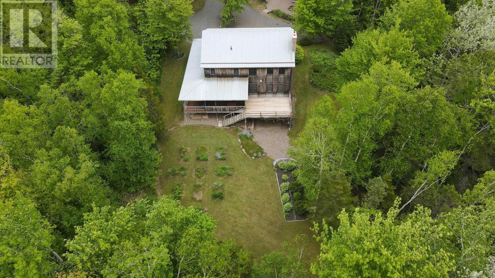356 Davison Street, Forest Hill, Nova Scotia  B4P 2R3 - Photo 5 - 202413620
