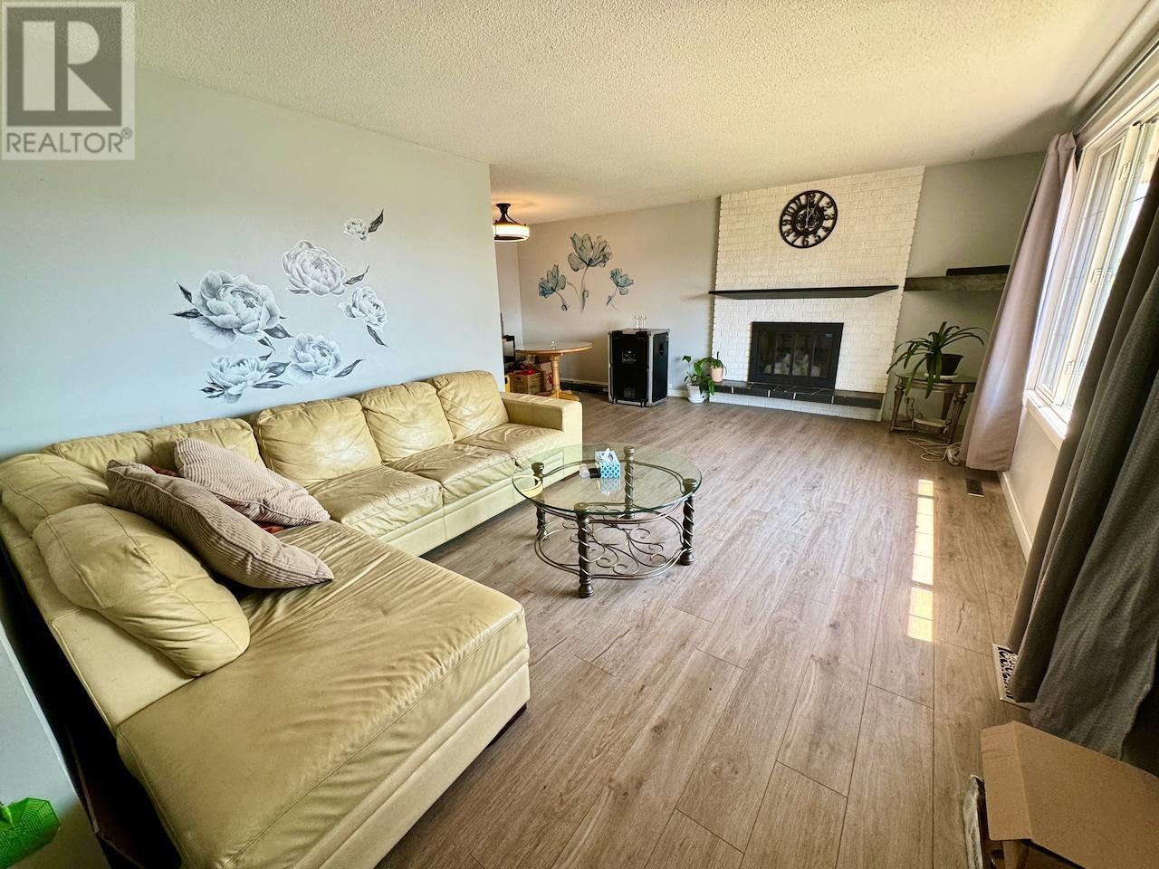 45 Beryl Drive, Logan Lake, British Columbia   - Photo 10 - 179993