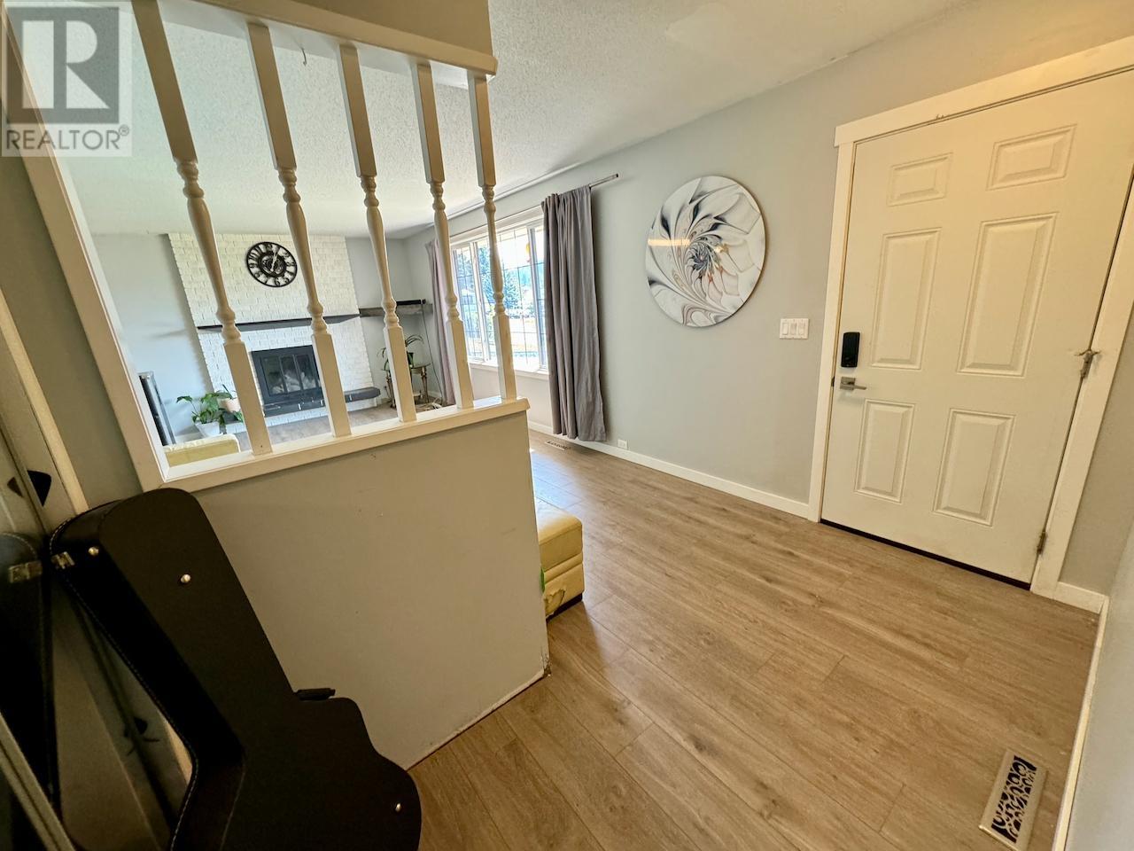 45 Beryl Drive, Logan Lake, British Columbia   - Photo 13 - 179993