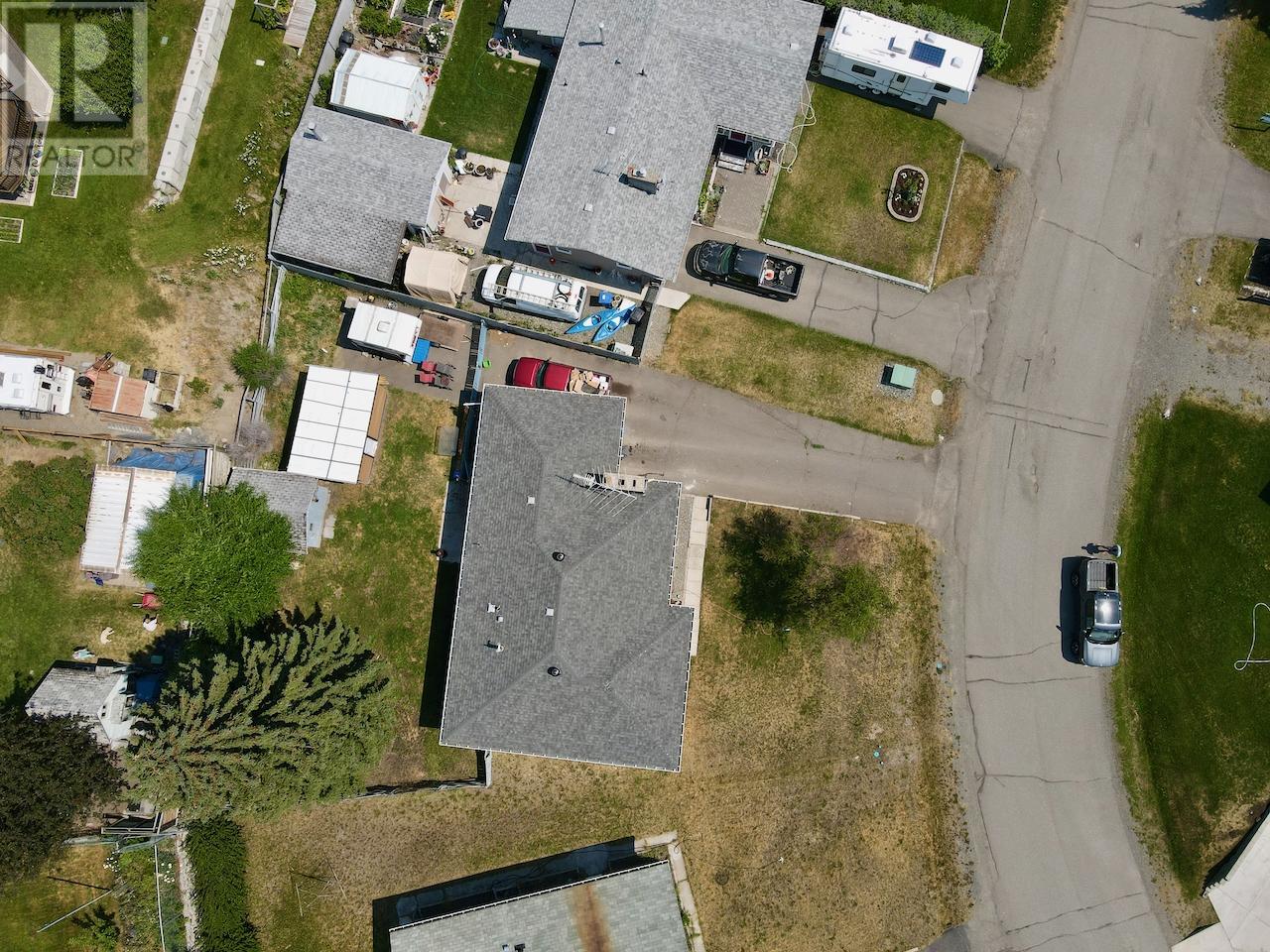 45 Beryl Drive, Logan Lake, British Columbia   - Photo 4 - 179993