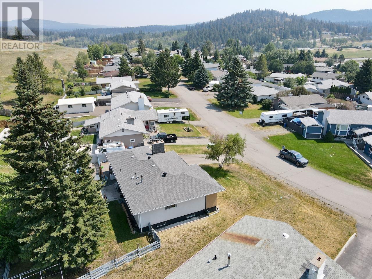 45 Beryl Drive, Logan Lake, British Columbia   - Photo 7 - 179993