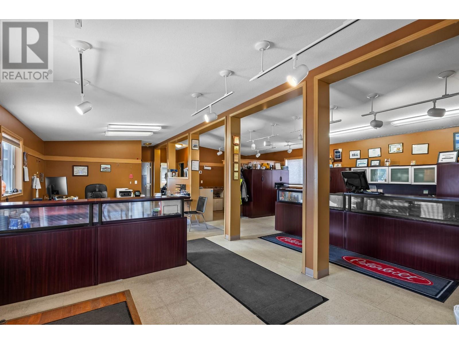 462 Dene Drive, Kamloops, British Columbia   - Photo 13 - 179991