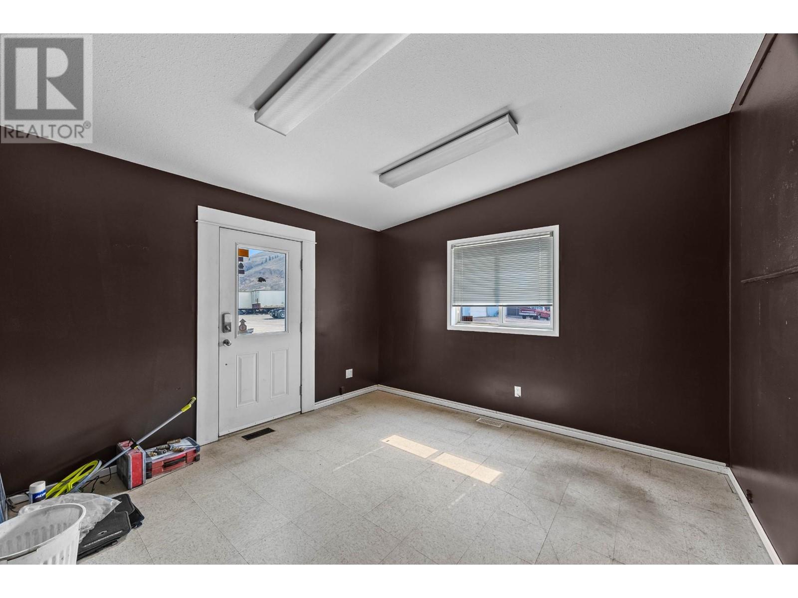 462 Dene Drive, Kamloops, British Columbia   - Photo 20 - 179991