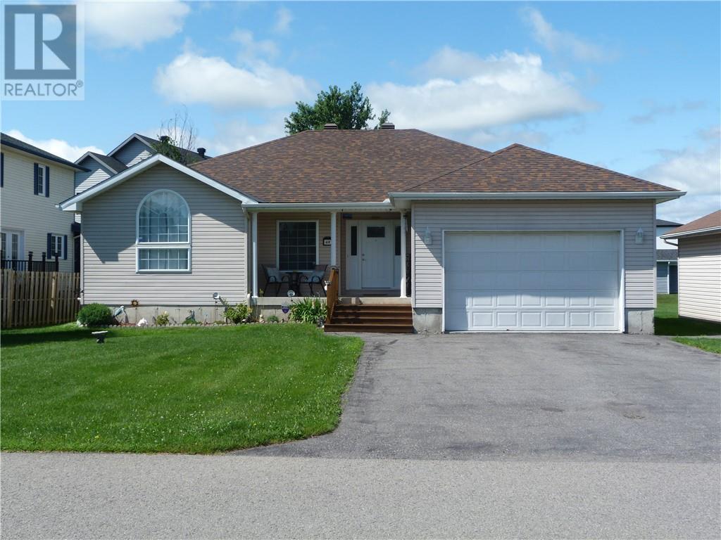 40 LORI LANE Chesterville