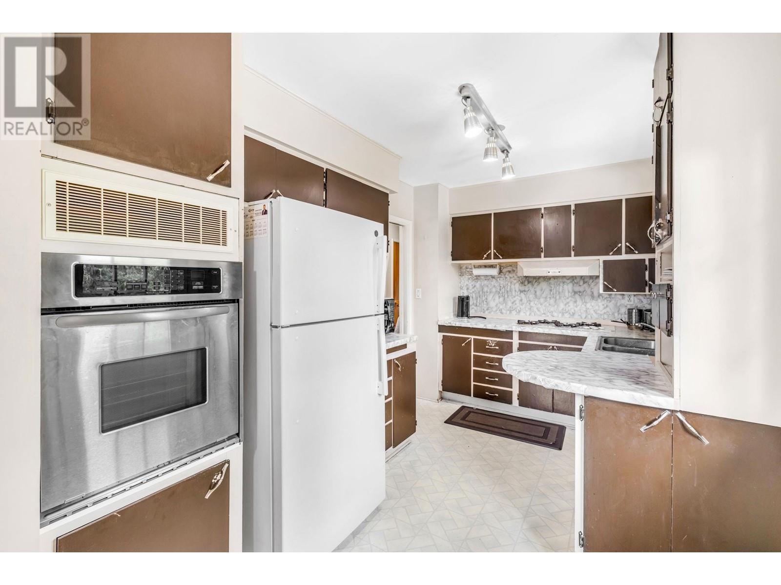 3640 Vincent Street, Port Coquitlam, British Columbia  V3B 3T9 - Photo 10 - R2907875