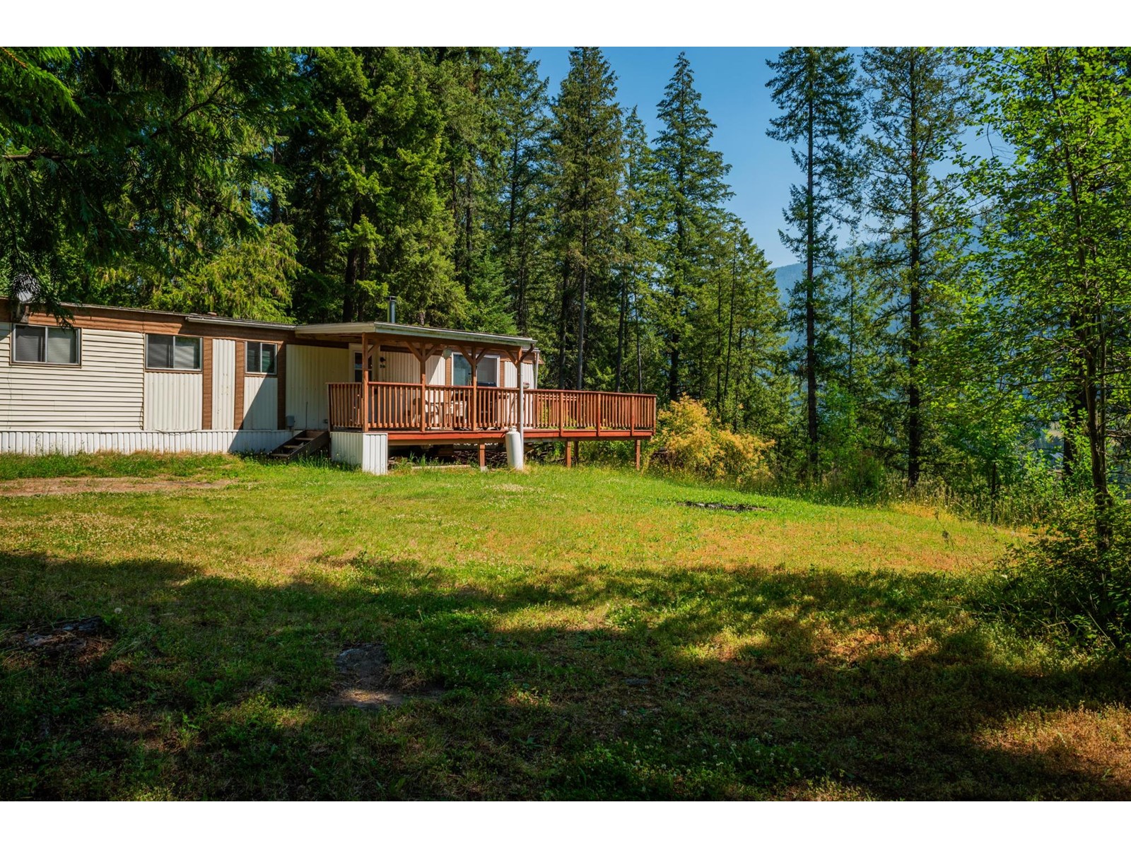 2048 Highway 3a, Tarrys, British Columbia  V1N 4N1 - Photo 5 - 2478371