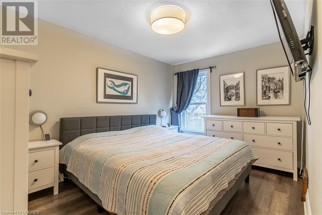 137 Avondale Street, Hamilton, Ontario  L8L 7B9 - Photo 9 - 40623772