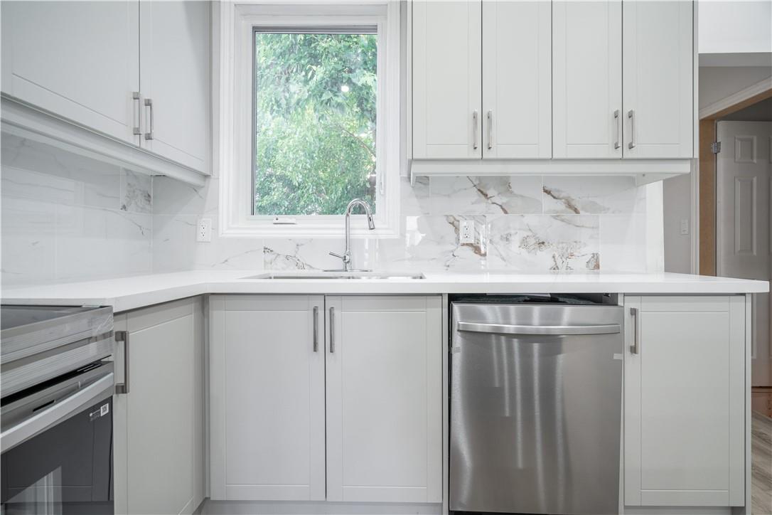 195 Picton Street E, Hamilton, Ontario  L8L 3W8 - Photo 10 - H4201006