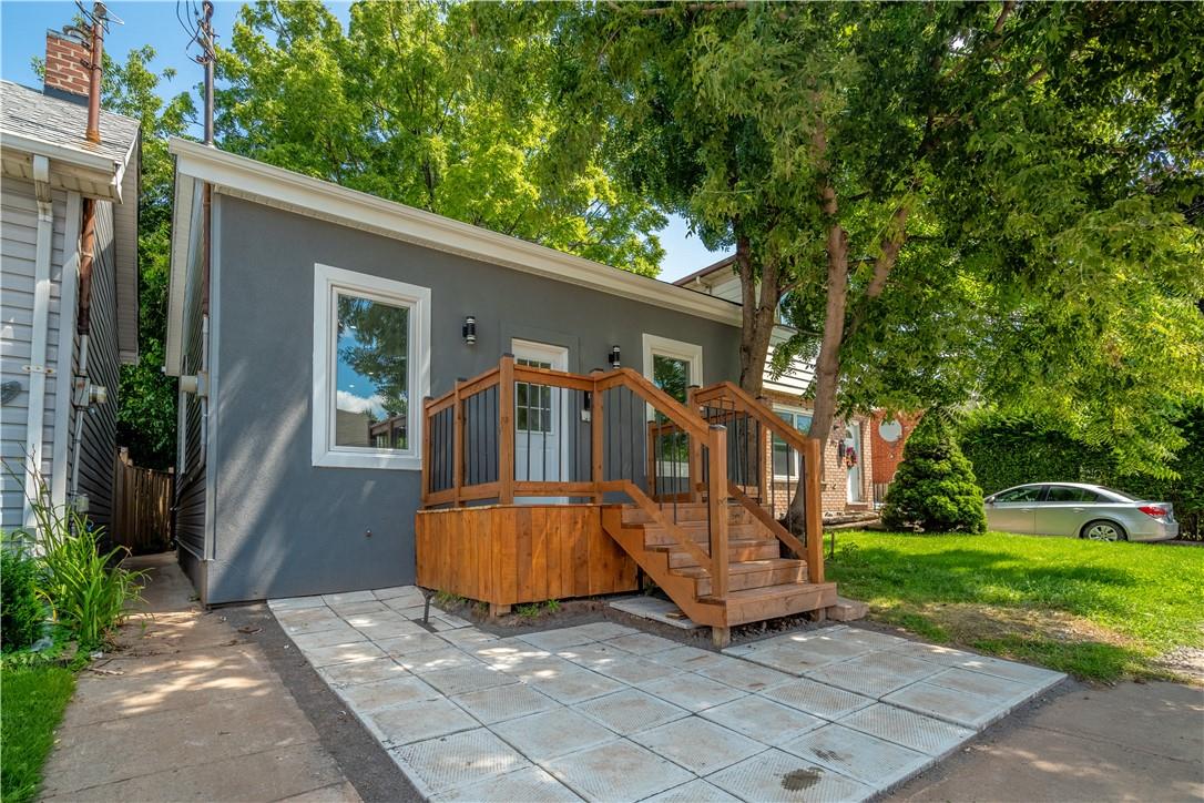 195 Picton Street E, Hamilton, Ontario  L8L 3W8 - Photo 2 - H4201006