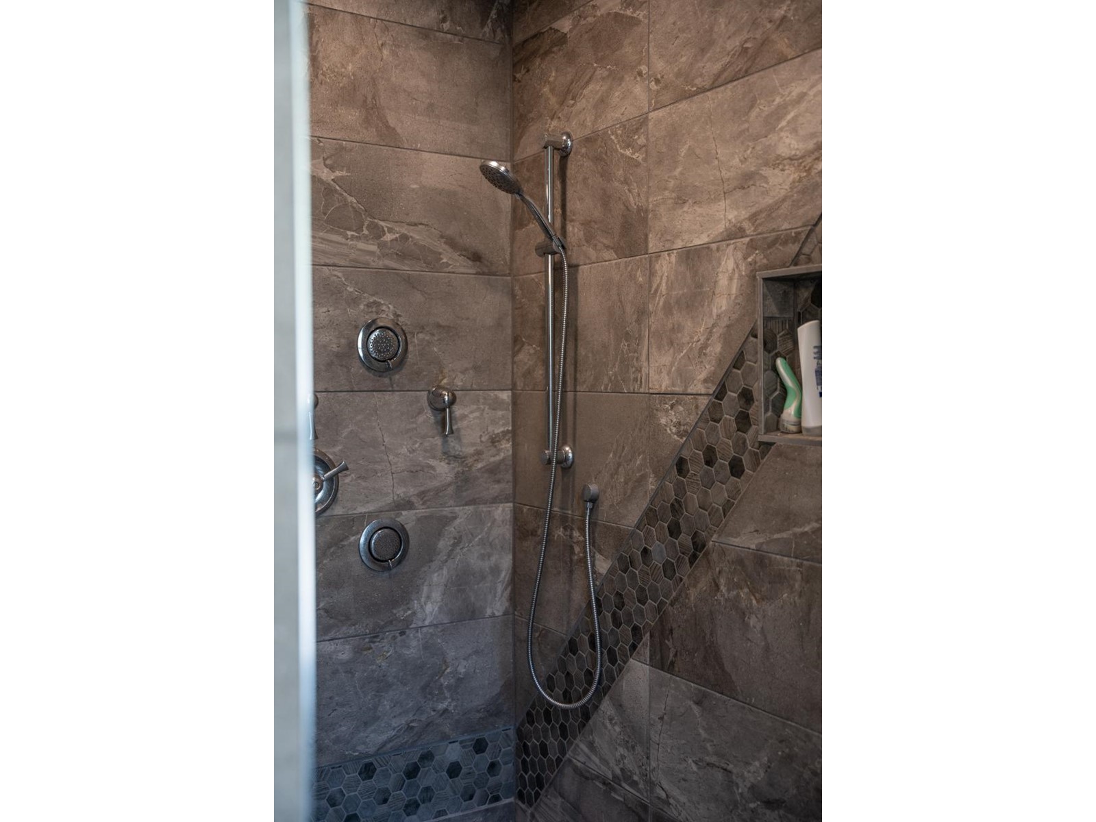 2977 Upper Levels Road, Castlegar, British Columbia  V0G 1X0 - Photo 32 - 2478585