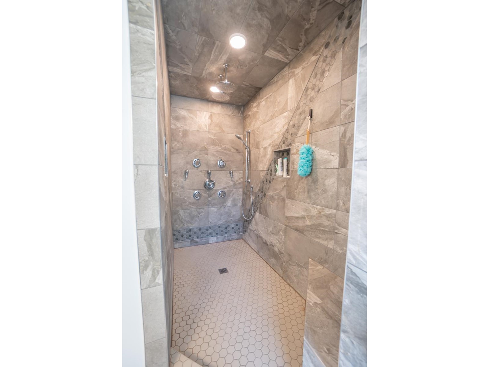 2977 Upper Levels Road, Castlegar, British Columbia  V0G 1X0 - Photo 34 - 2478585
