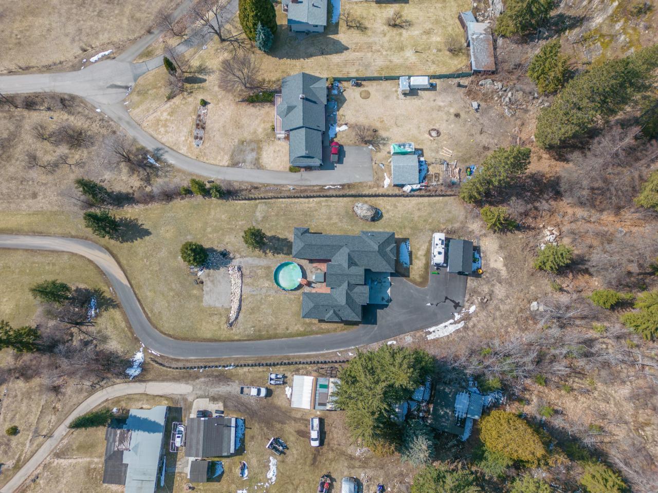 2977 Upper Levels Road, Castlegar, British Columbia  V0G 1X0 - Photo 53 - 2478585