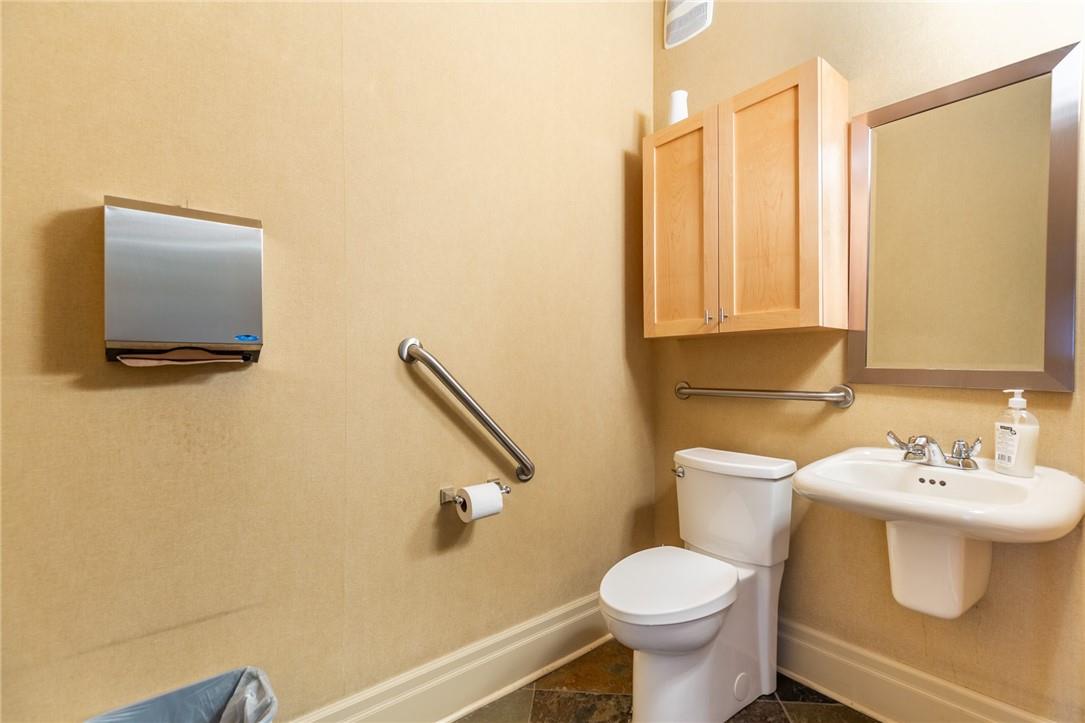 21 Bold Street, Unit #main, Hamilton, Ontario  L8P 1T3 - Photo 12 - H4201018