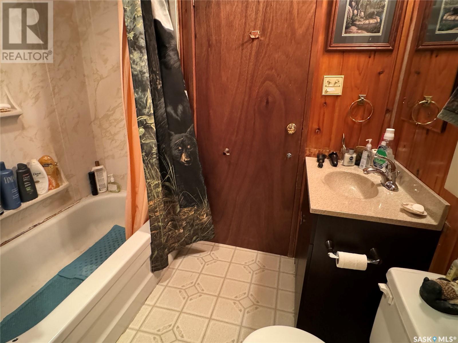 1402 Nikik Avenue, Missinipe, Saskatchewan  S0J 1L0 - Photo 17 - SK976613