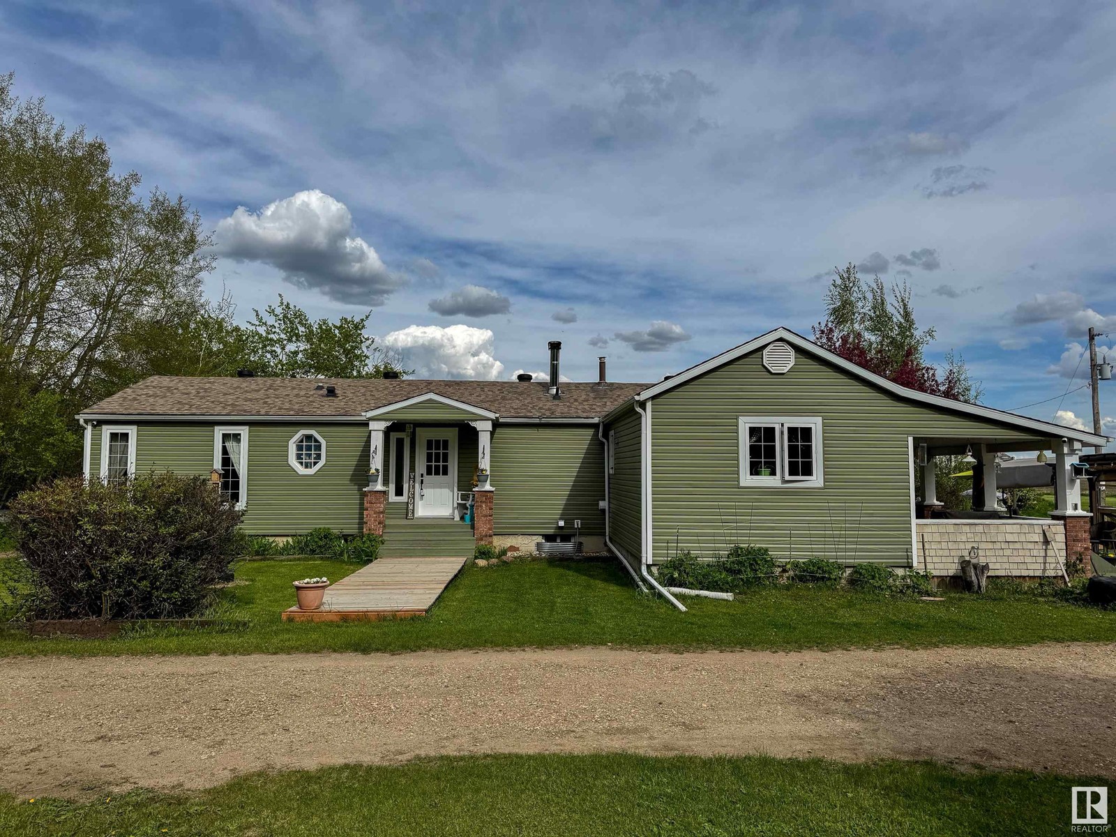 56123 Rge Rd 235, Rural Sturgeon County, Alberta  T0A 0K0 - Photo 39 - E4398724