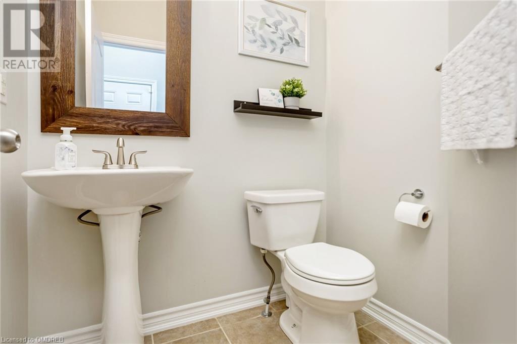 Image of property at 706 AGNEW Crescent