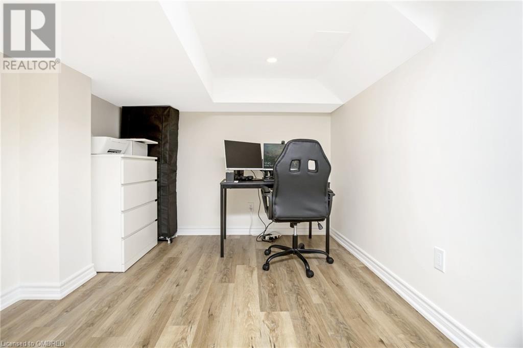 Image of property at 706 AGNEW Crescent