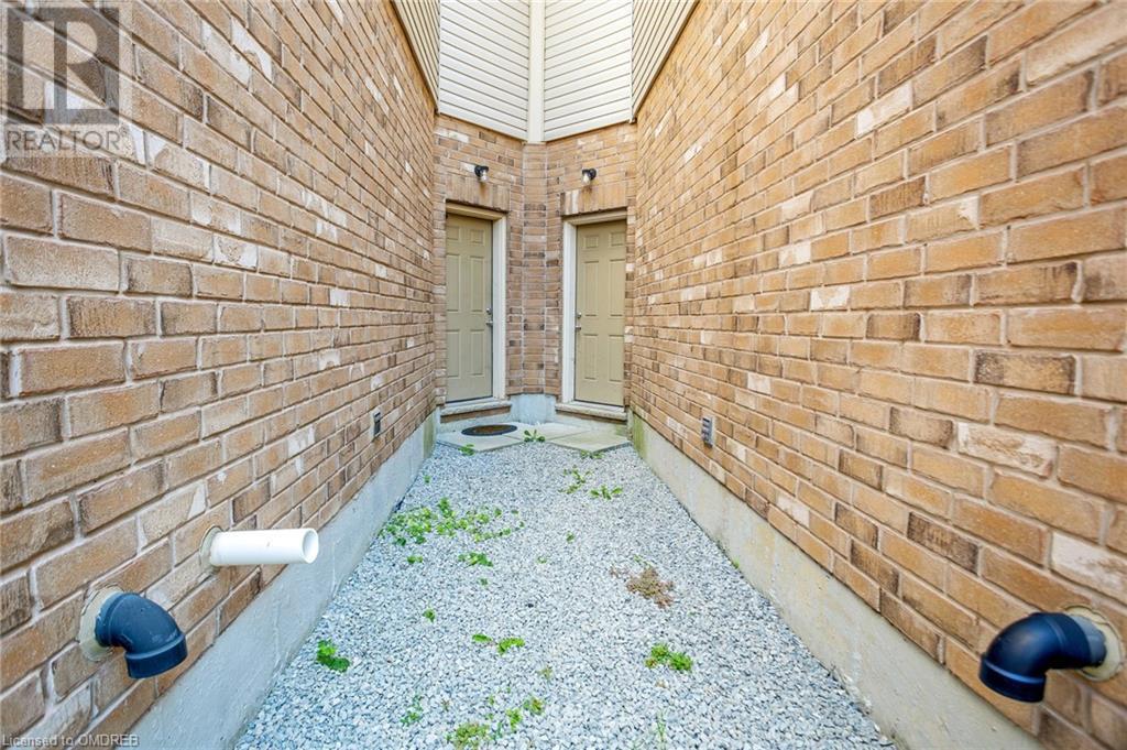 Image of property at 706 AGNEW Crescent