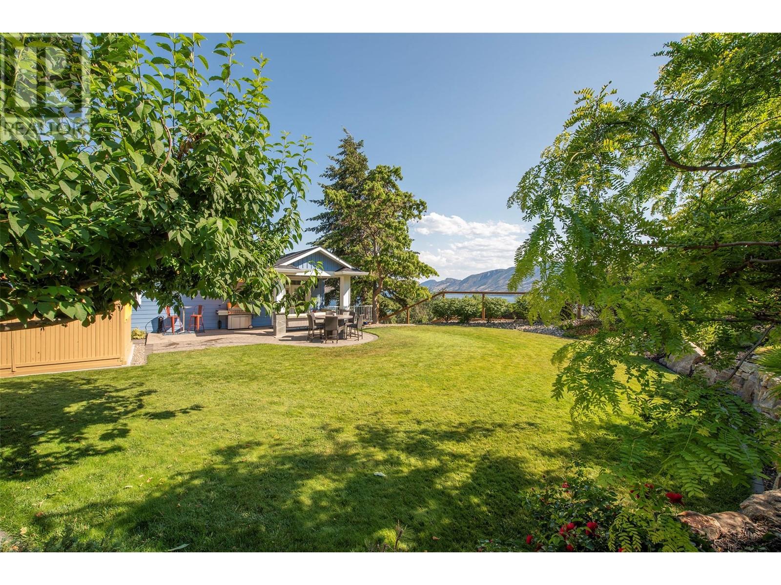 6148 Lipsett Avenue Peachland