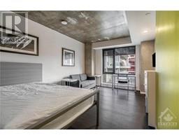 105 CHAMPAGNE AVENUE UNIT#1015