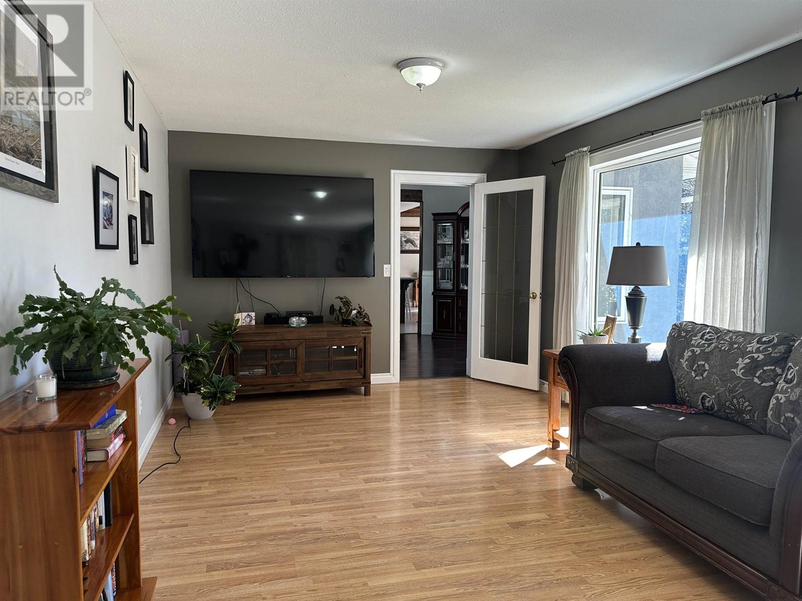 6325 Rosette Lake Road, Likely, British Columbia  V0L 1N0 - Photo 6 - R2869640