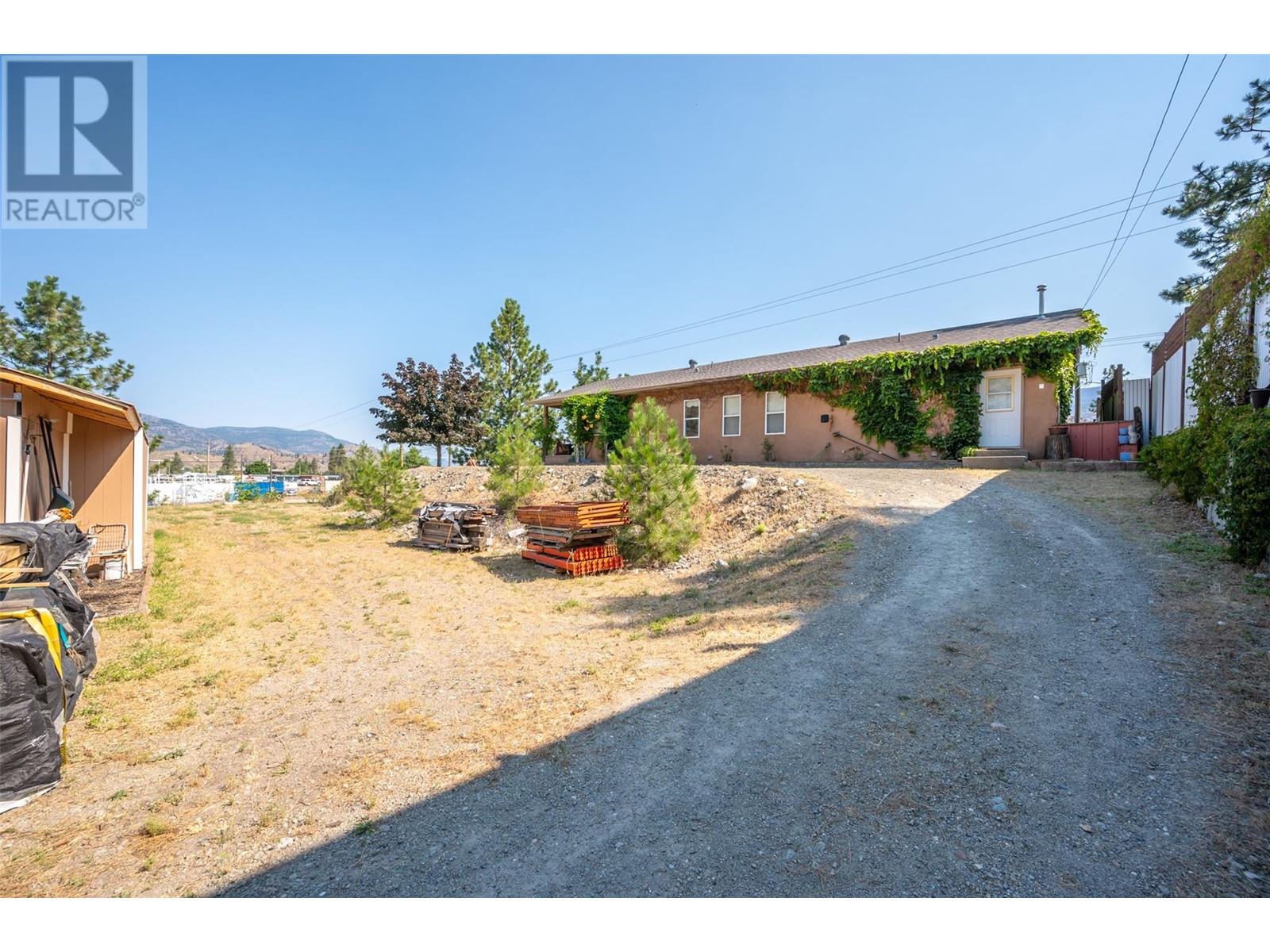 1705 Wallis Road, Okanagan Falls, British Columbia  V0H 1R0 - Photo 15 - 10320324