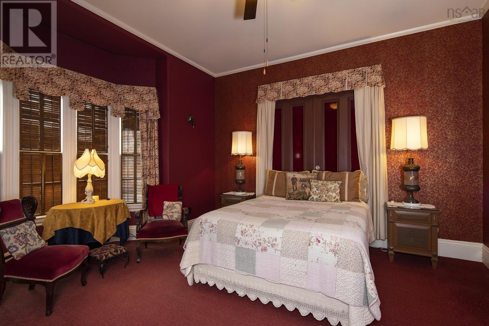 27 Willow Street, Yarmouth, Nova Scotia  B5A 1V2 - Photo 12 - 202417633