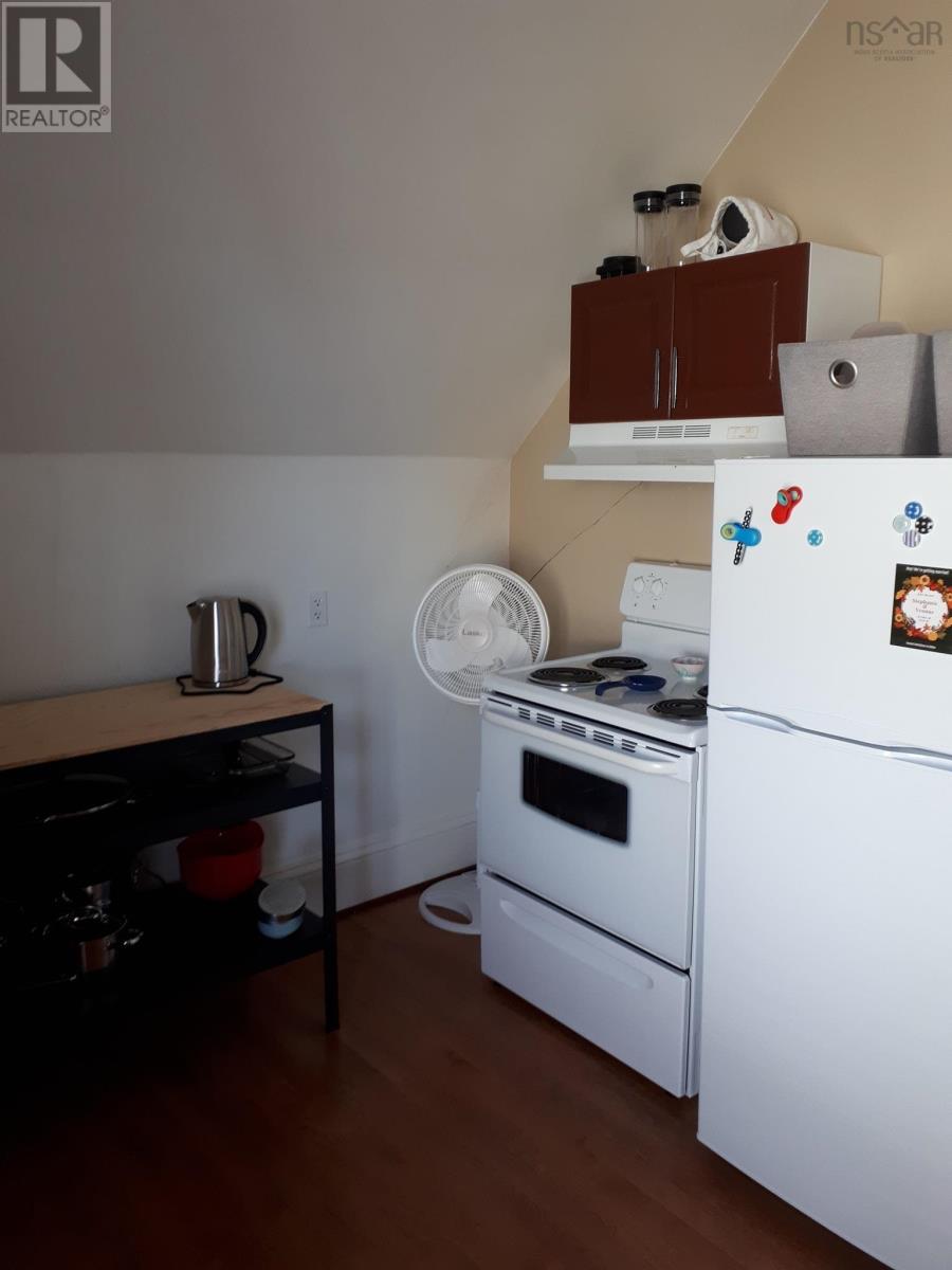 27 Willow Street, Yarmouth, Nova Scotia  B5A 1V2 - Photo 45 - 202417633