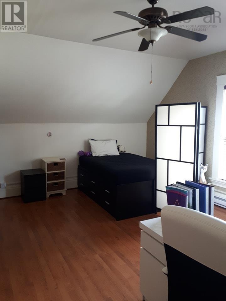 27 Willow Street, Yarmouth, Nova Scotia  B5A 1V2 - Photo 48 - 202417633