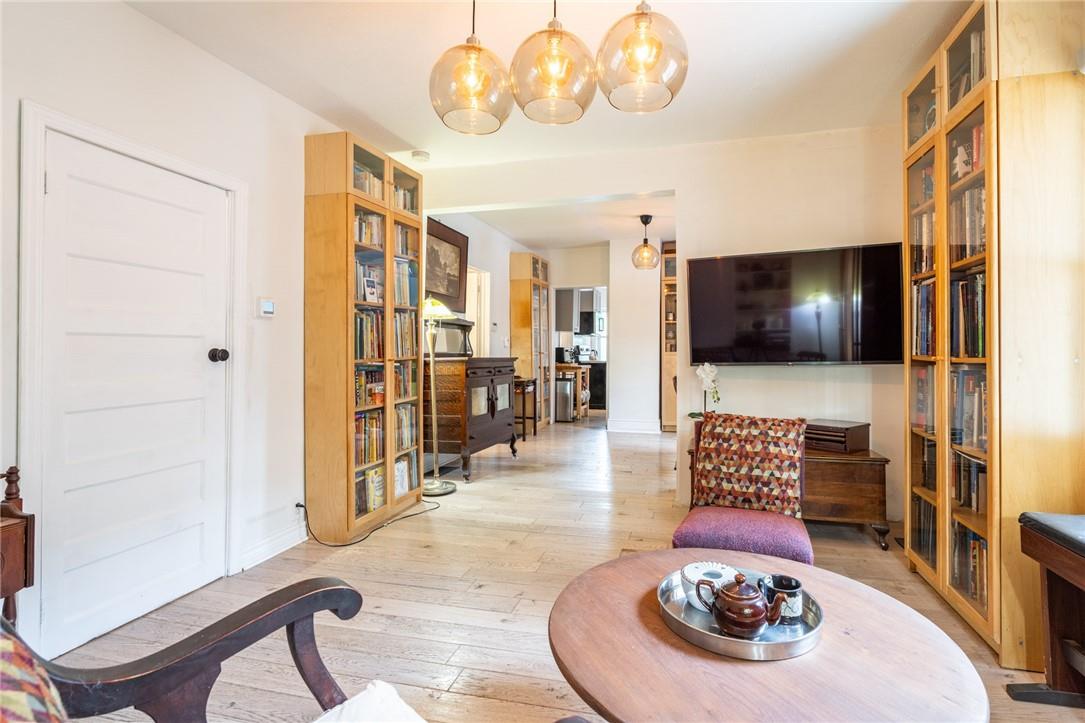 Image of property at 144 Dufferin Street E