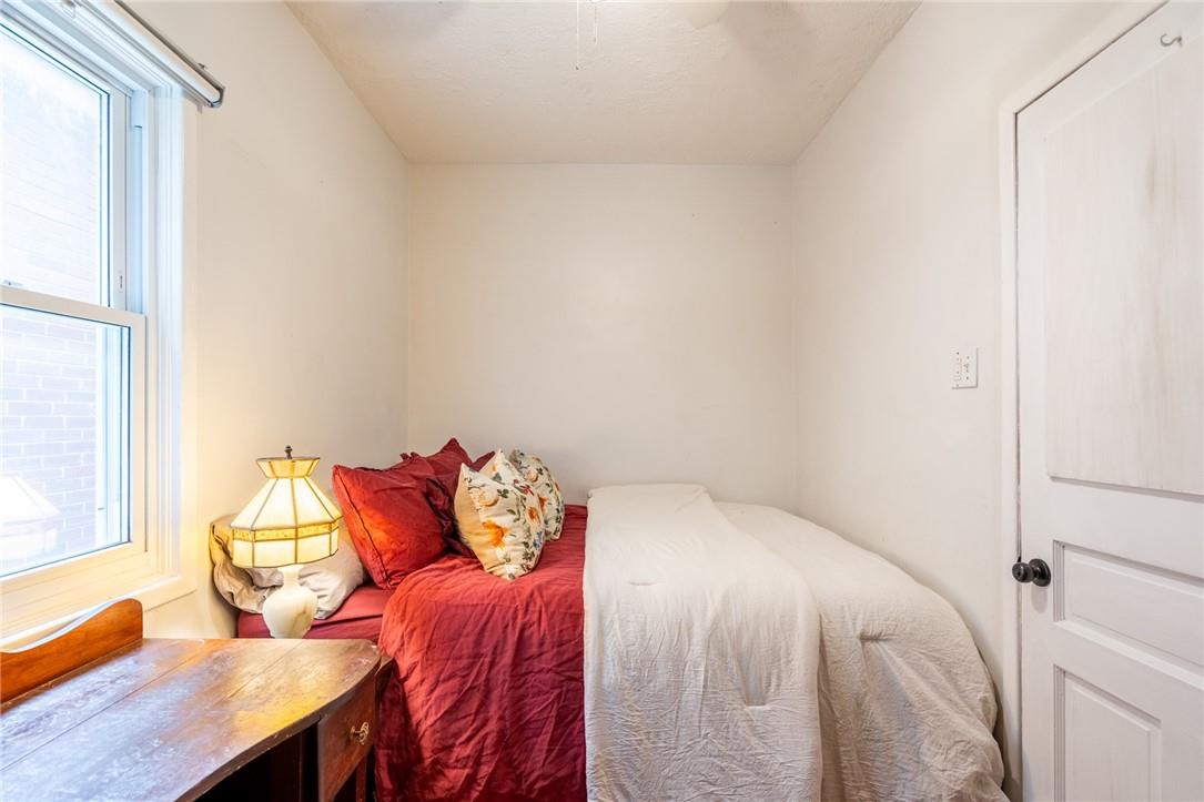 Image of property at 144 Dufferin Street E