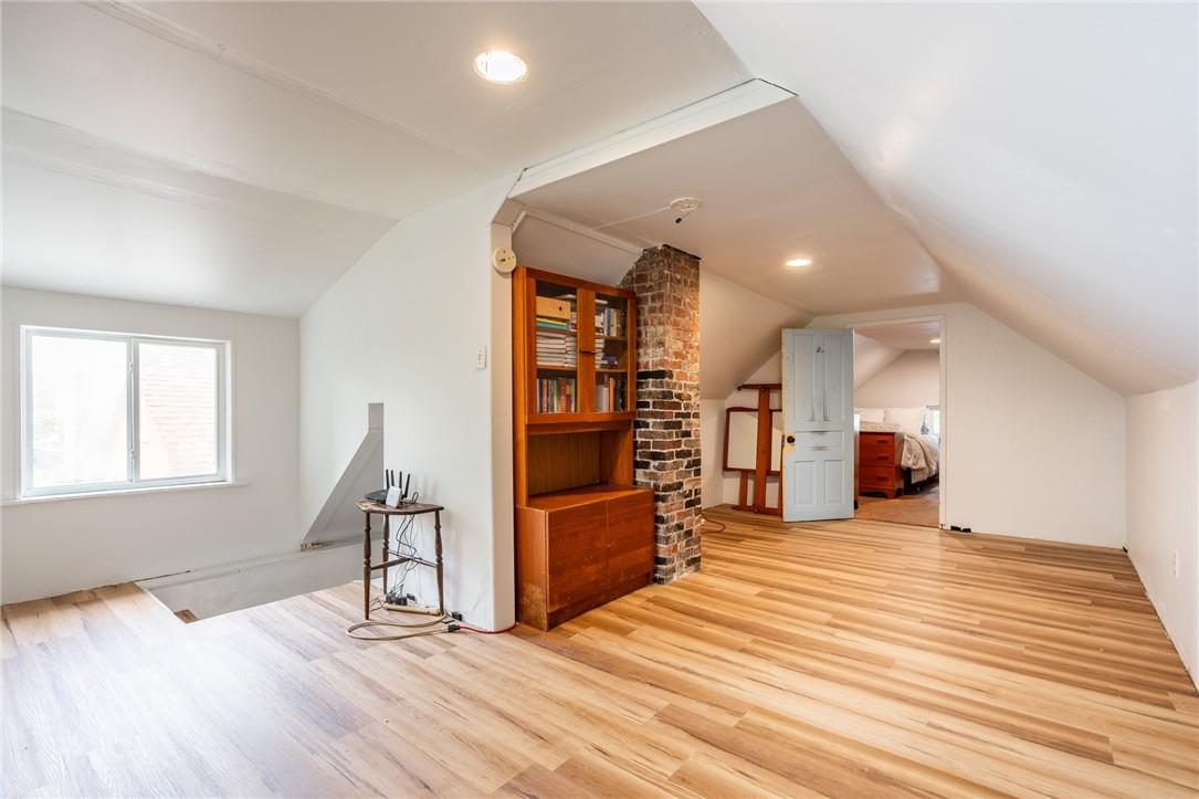 Image of property at 144 Dufferin Street E