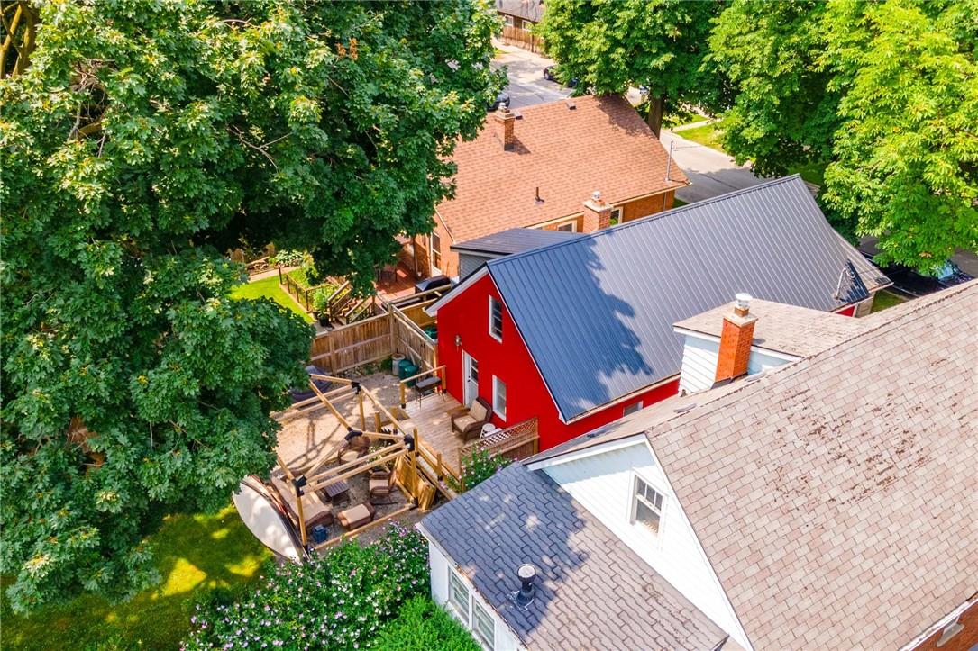 Image of property at 144 Dufferin Street E