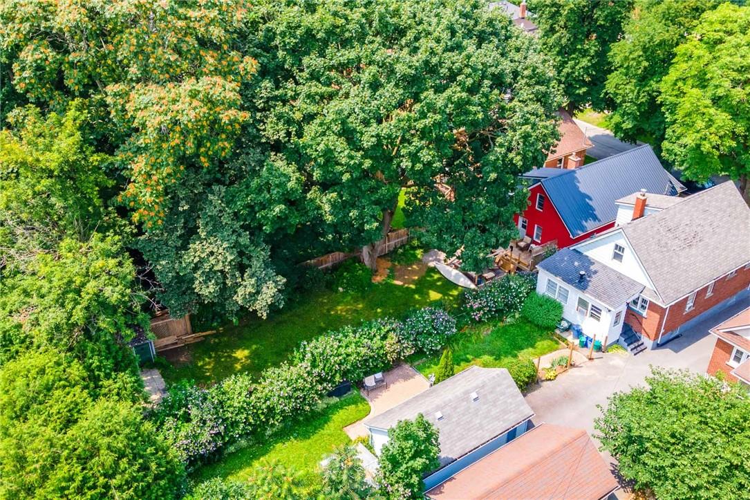 Image of property at 144 Dufferin Street E