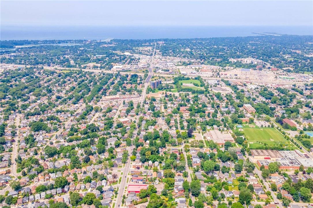 Image of property at 144 Dufferin Street E