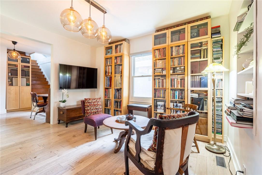 Image of property at 144 Dufferin Street E