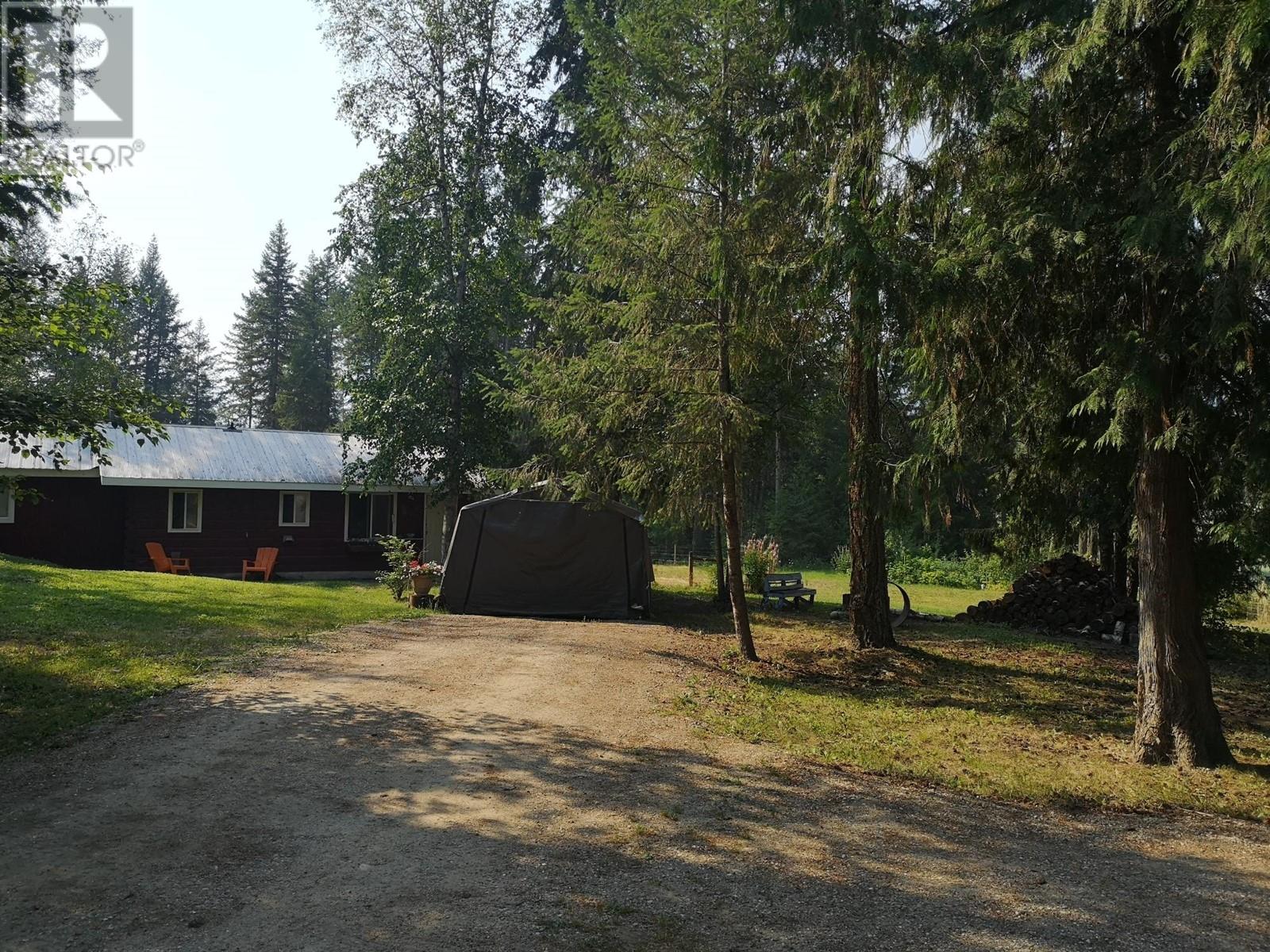 955 Raft River Road, Clearwater, British Columbia  V0E 1N1 - Photo 24 - 179995