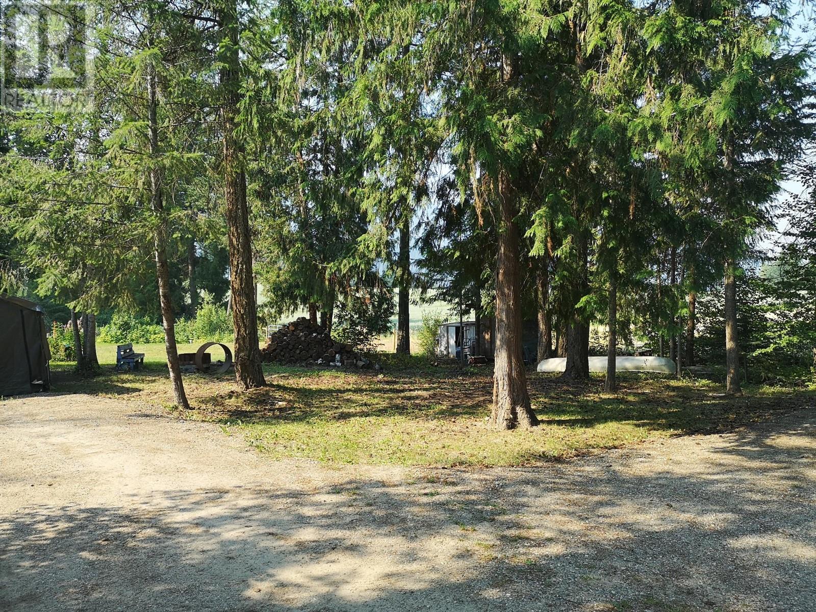 955 Raft River Road, Clearwater, British Columbia  V0E 1N1 - Photo 26 - 179995