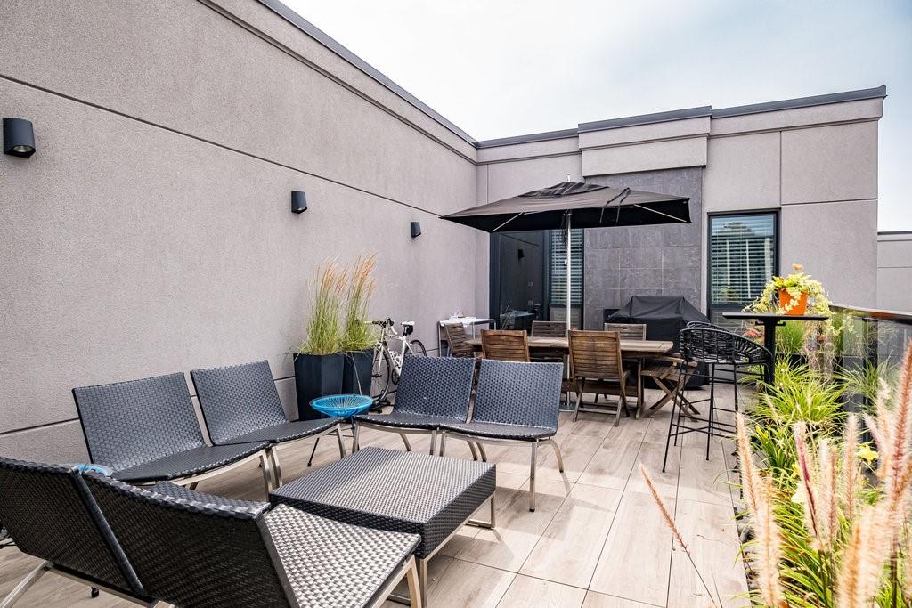 Image of property at 181 JAMES Street N|Unit #PH6