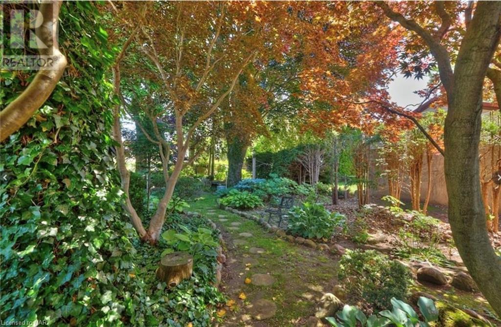 4908 Portage Road, Niagara Falls, Ontario  L2E 6B3 - Photo 11 - 40624482