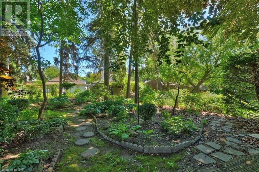 4908 Portage Road, Niagara Falls, Ontario  L2E 6B3 - Photo 7 - 40624482