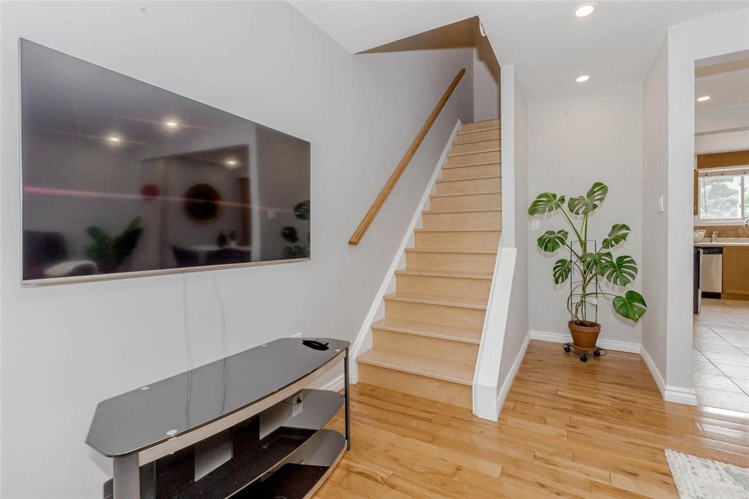 120 Quigley Road, Hamilton, Ontario  L8K 6L4 - Photo 15 - H4201079