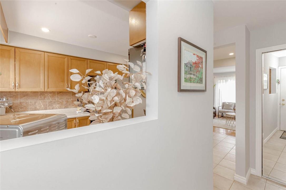 120 Quigley Road, Hamilton, Ontario  L8K 6L4 - Photo 4 - H4201079