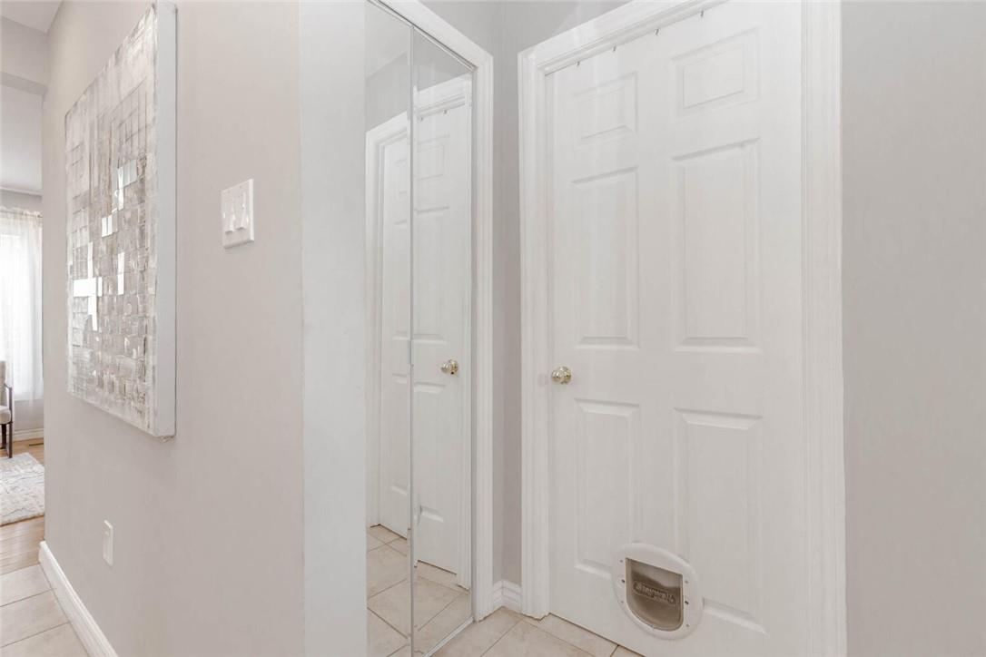 120 Quigley Road, Hamilton, Ontario  L8K 6L4 - Photo 5 - H4201079