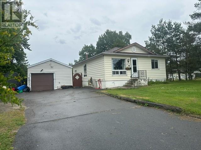 224 Moonlight Avenue, Sudbury, Ontario  P3B 1W1 - Photo 1 - 2118120